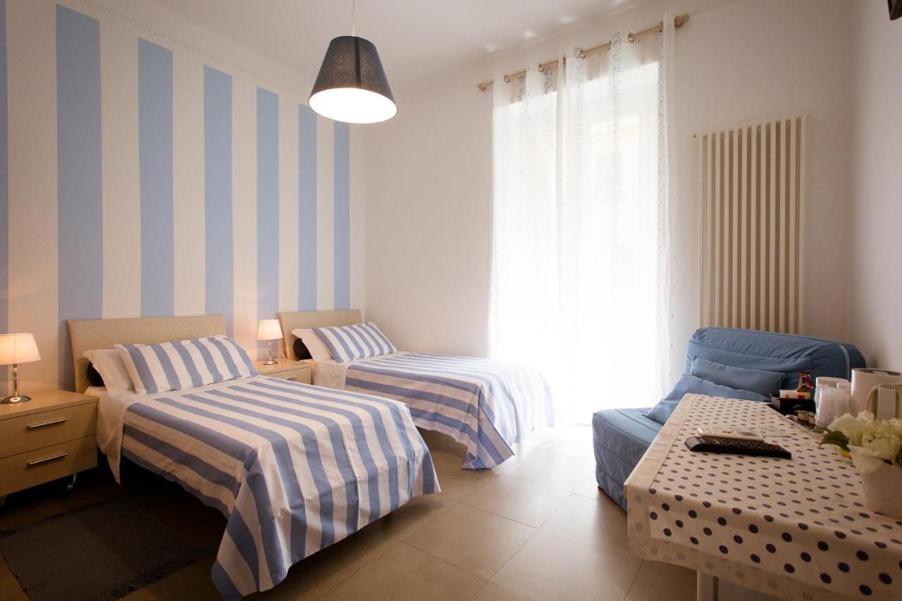Affittacamere E Appartamenti - Rent Rooms And Apartments Le Camere Nel Corso - Adults Only La Spezia Exterior foto